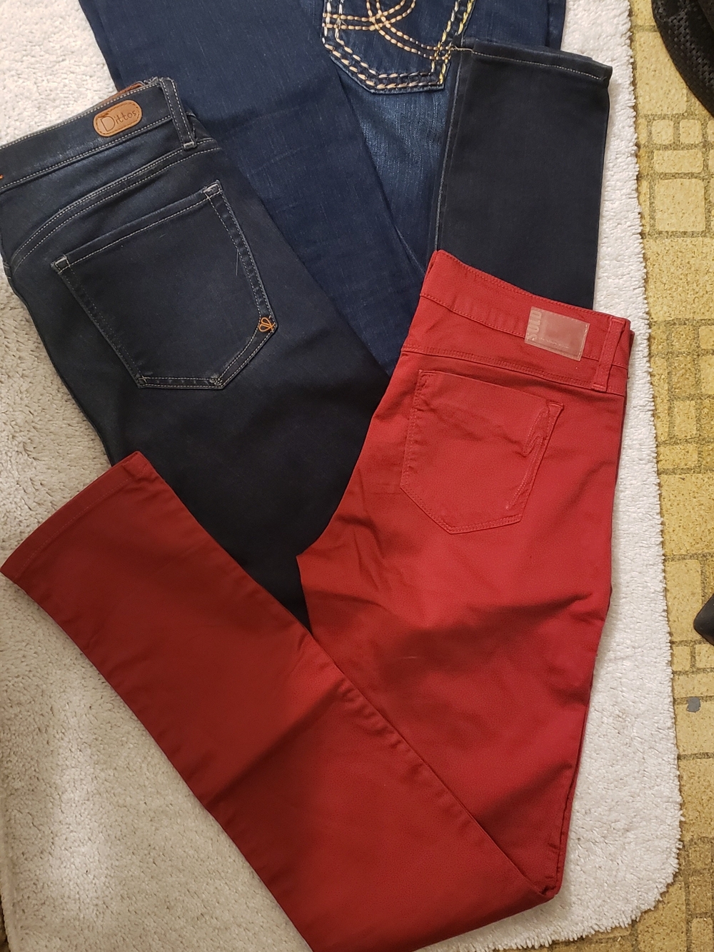 Seven7 DITTO and Sold Women’s Red Skinny Jeans Bundle
